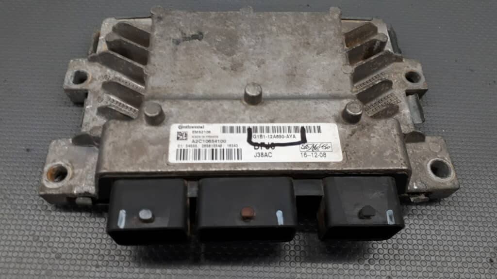 A2C10654100 komputer Ford Fiesta 1.2 06r