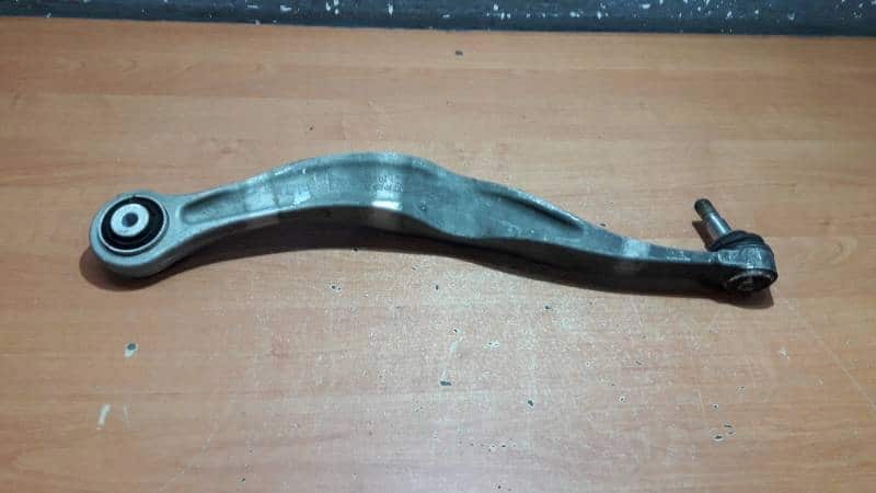 6082T6 Wahacz prawy przód BMW F11 G