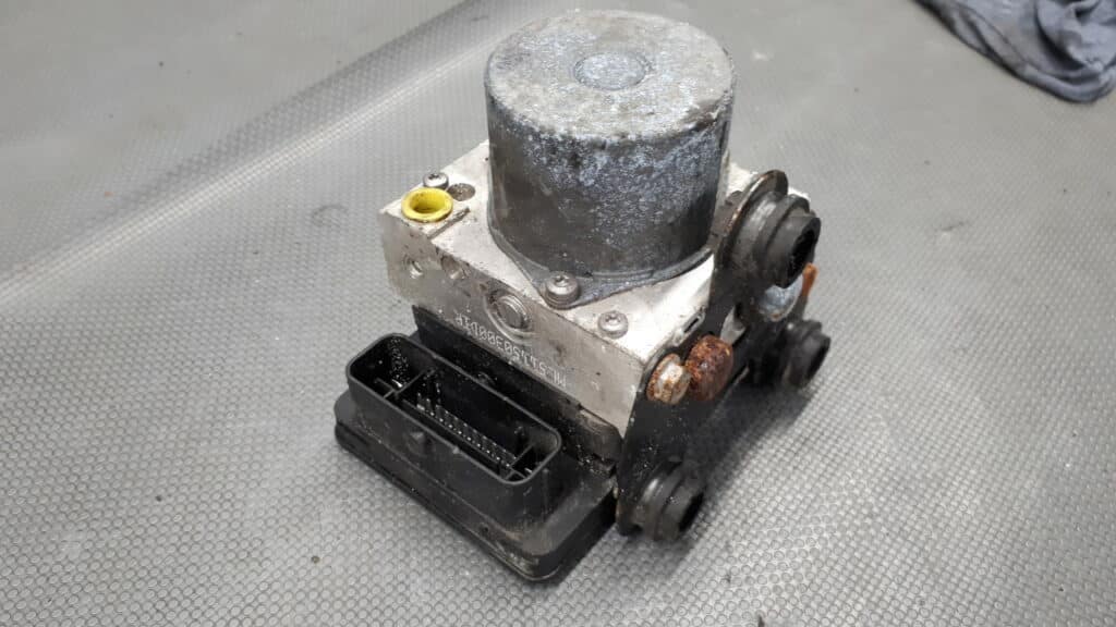 18235760111 pompa ABS VW UP CHY 1.0 B