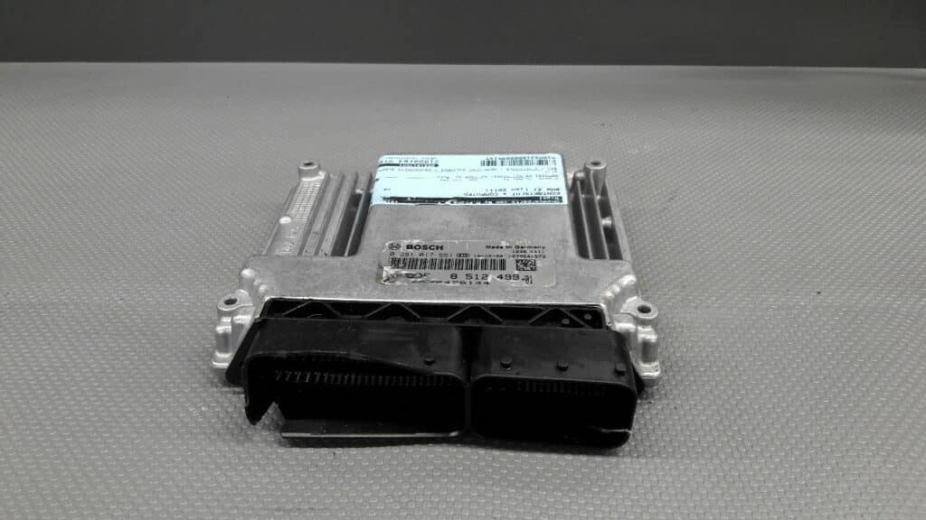 0281017551 Sterownik Silnika BMW E84 2,0 D 11r