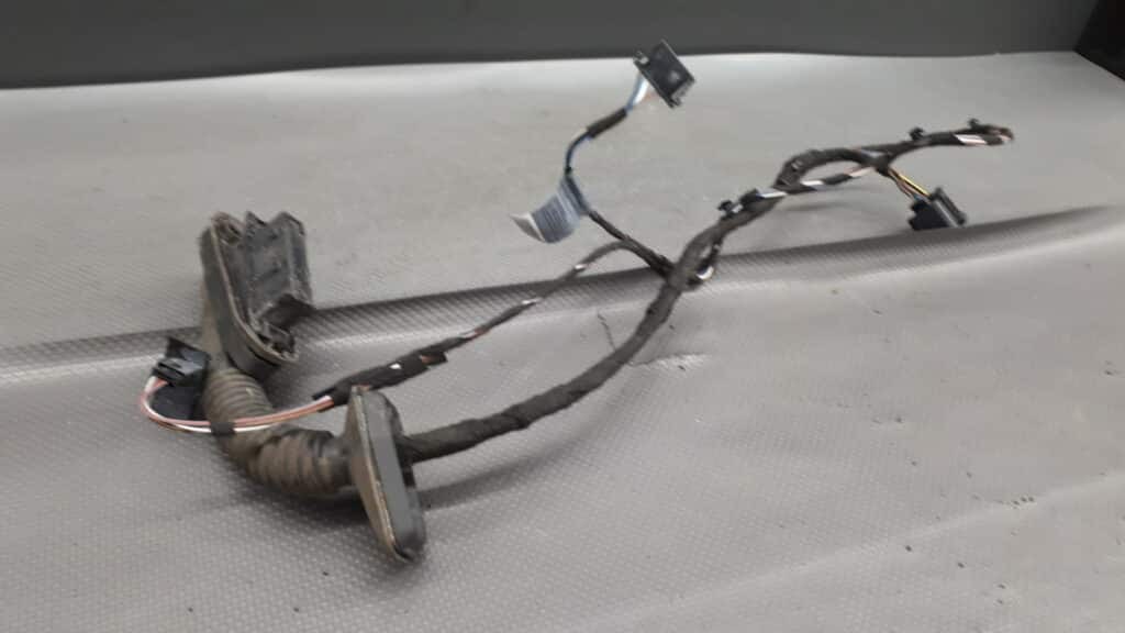 9169527 Wiazka drzwi prawy tyl BMW E87 LIFT