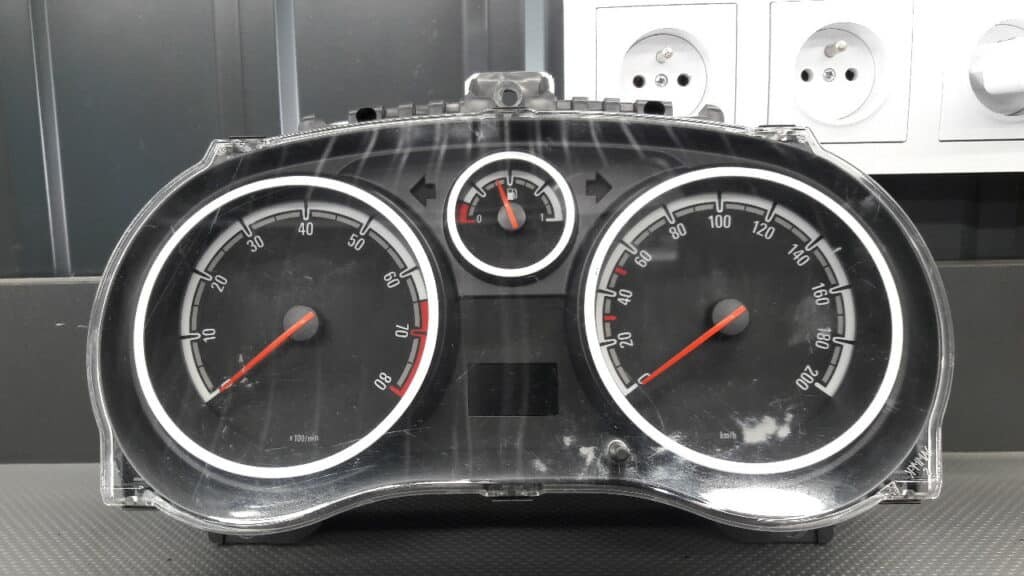 P0013373005 Licznik Opel Corsa D 1,2 11-14r