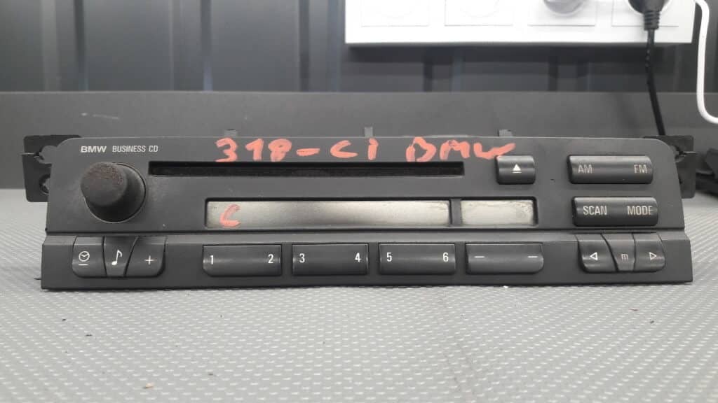 6935627 Radio business cd bmw 3 e46