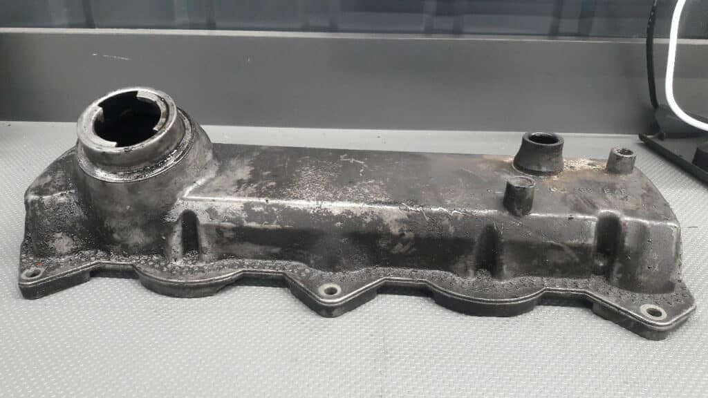 038103475D Pokrywa zaworów Ibiza ll LIFT 1.9 SDI