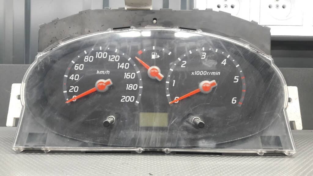 AX765 Nissan Micra K12 1.2 Diesel