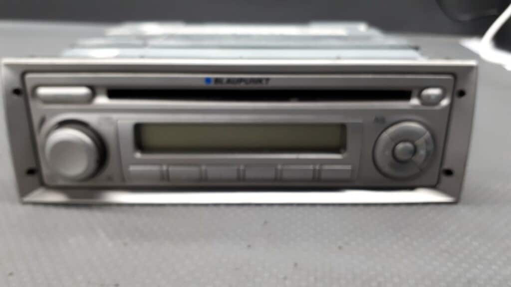7646366516 Radio CD Lancia Ypsilon 03r