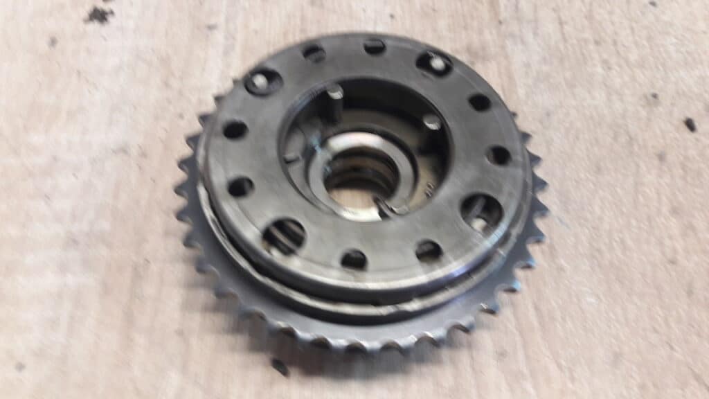 7583819 Wariator vanos ssący BMW F10 F11 N20