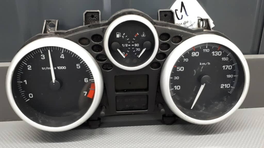9666636780 licznik zegary Peugeot 206+ 1.4 Benzyna