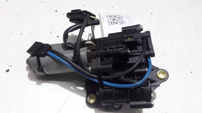 GP41B35H SILNICZEK TEMPOMAT BMW E60