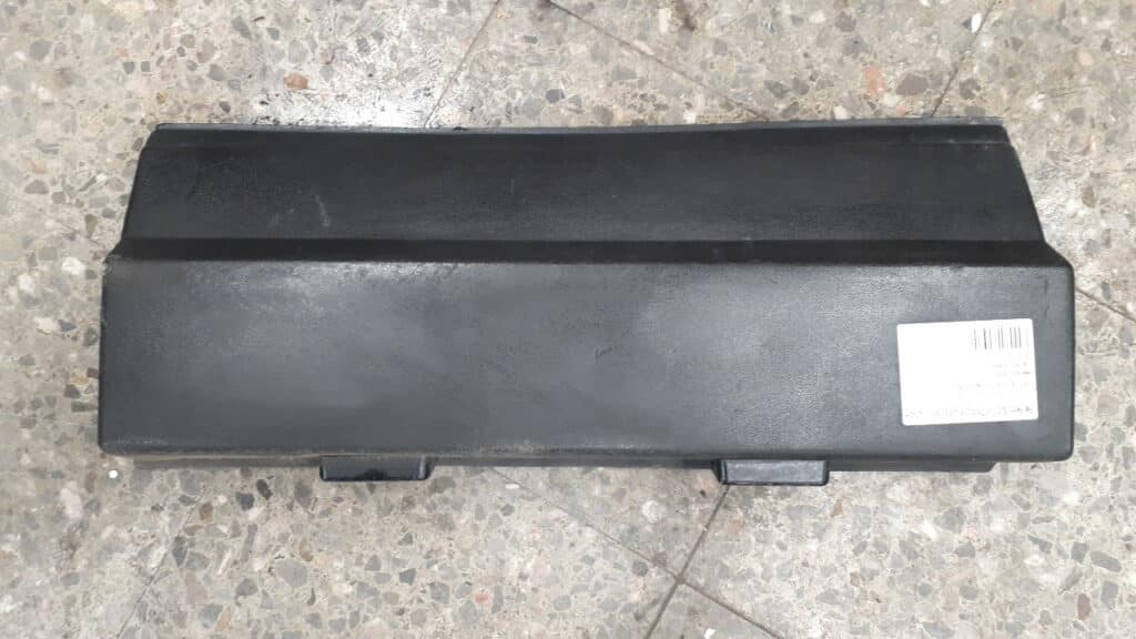 listwa dolna drzwi lewy tył Fiat Fiorino I 1.5 91r