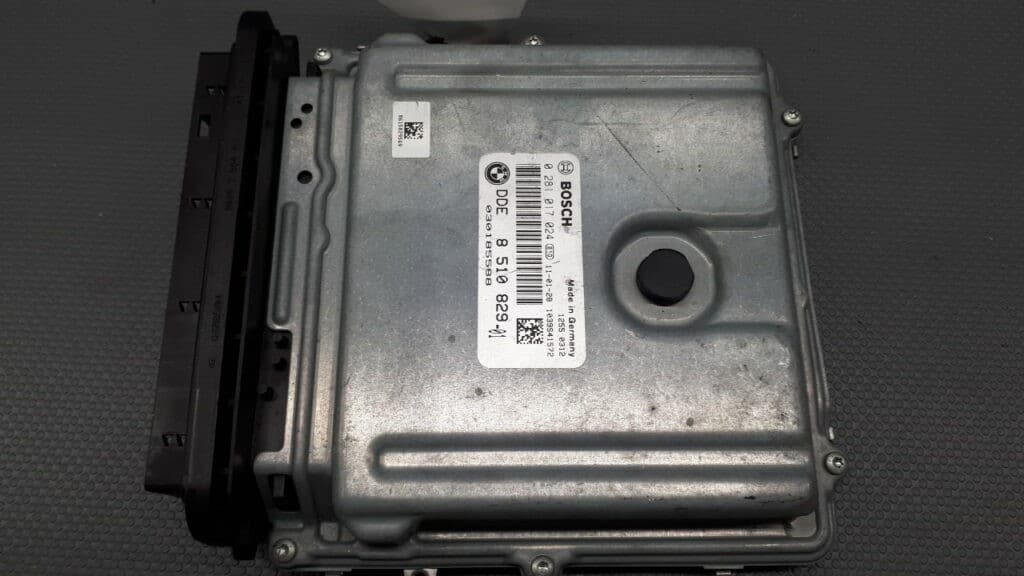 8510829-01 sterownik silnika BMW 3 E90 2.0 D 0281017024 DDE