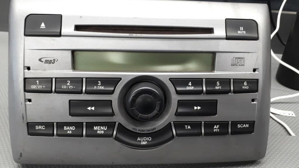 735407739 Radio CD Fiat Stilo 05r