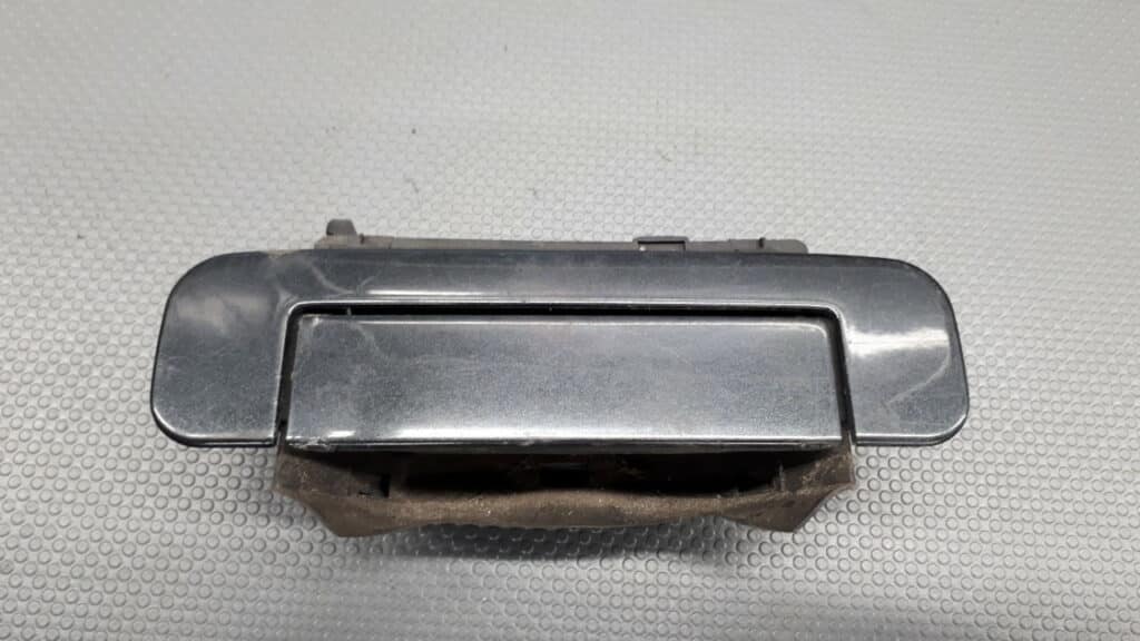 4A0839206F klamka prawy tył Audi A4 B5