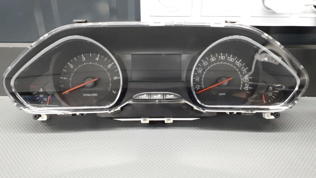 9801904780H Licznik zegar PEUGEOT 208 1.2 VTI 14r