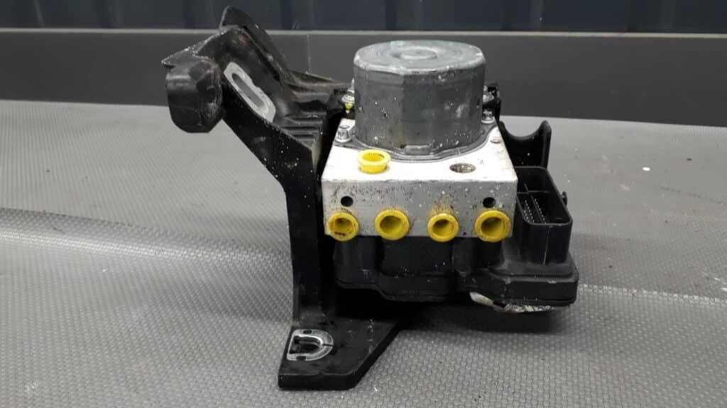 0265243895 pompa ABS Opel Adam 14r