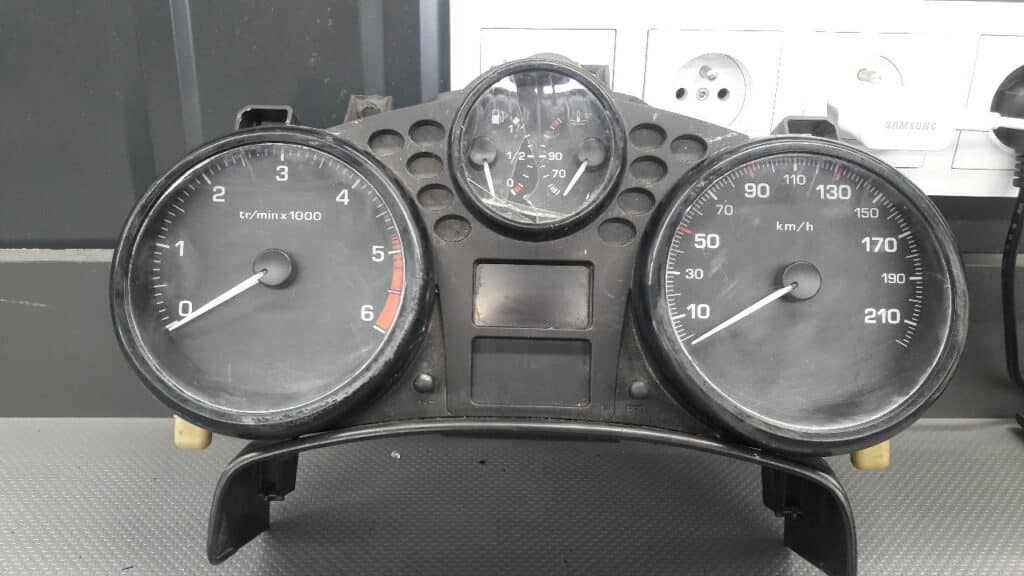 9665661580 Licznik peugeot 207 1.6 hdi