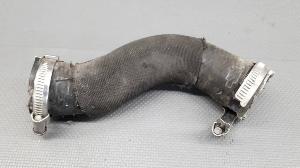 4F0145709M rura wąż intercoolera Audi A6 C6