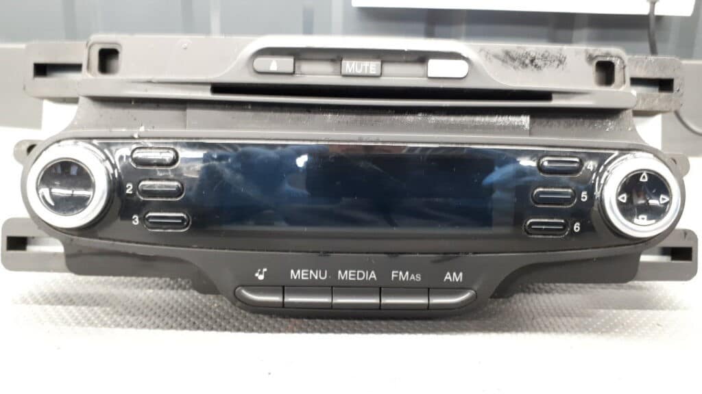 1561023580 Radio CD Mk3 ALFA ROMEO GIULIETTA 13r
