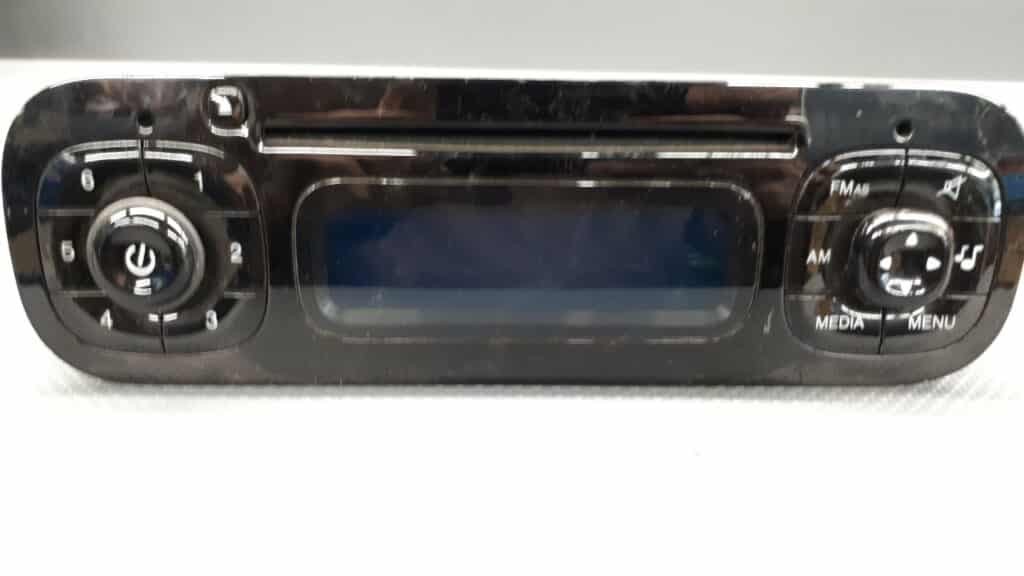 735589325 Radio CD FIAT PANDA MK3