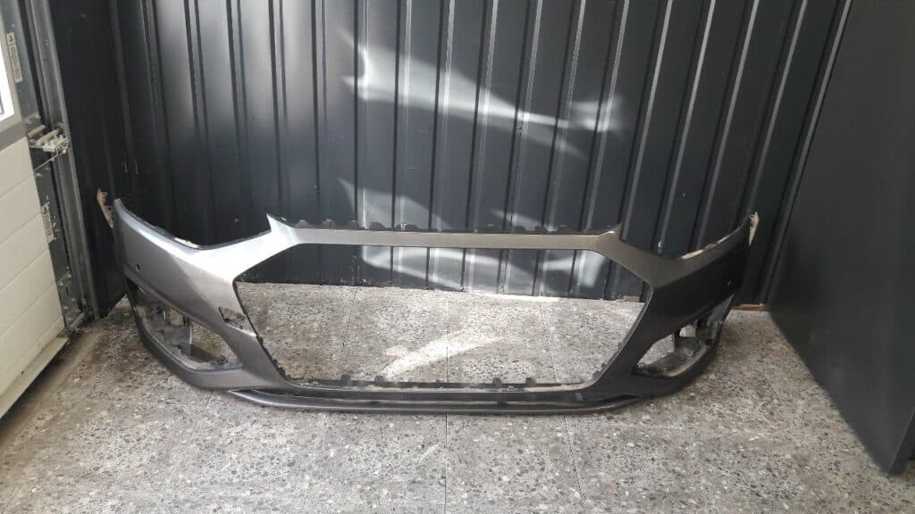 8W0807437AH Zderzak przód AUDI A4 B9 LIFT SZARY