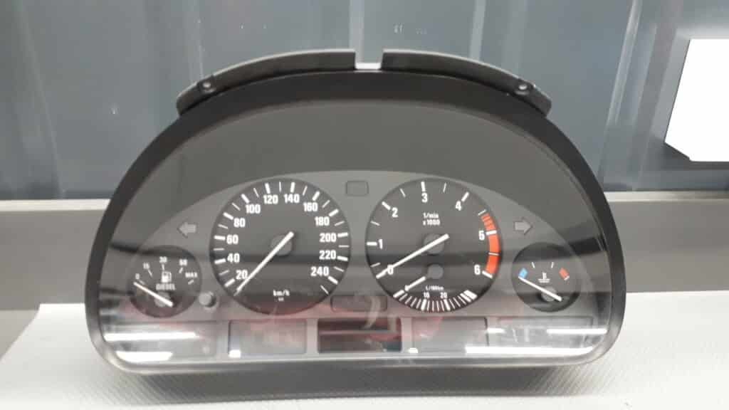 6914913 licznik zegary BMW E39 2.0 D