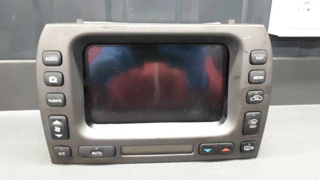 1X4310E889FB Wyswietlacz Jaguar X-Type 03r