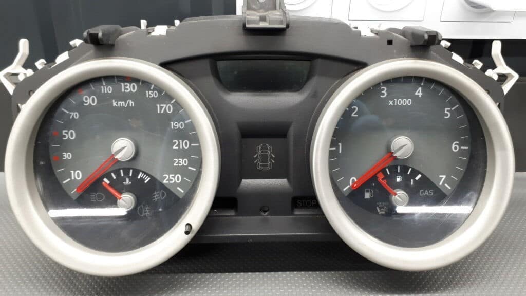 8200292049 Licznik zegar Renault Megane II 1.3B 03r