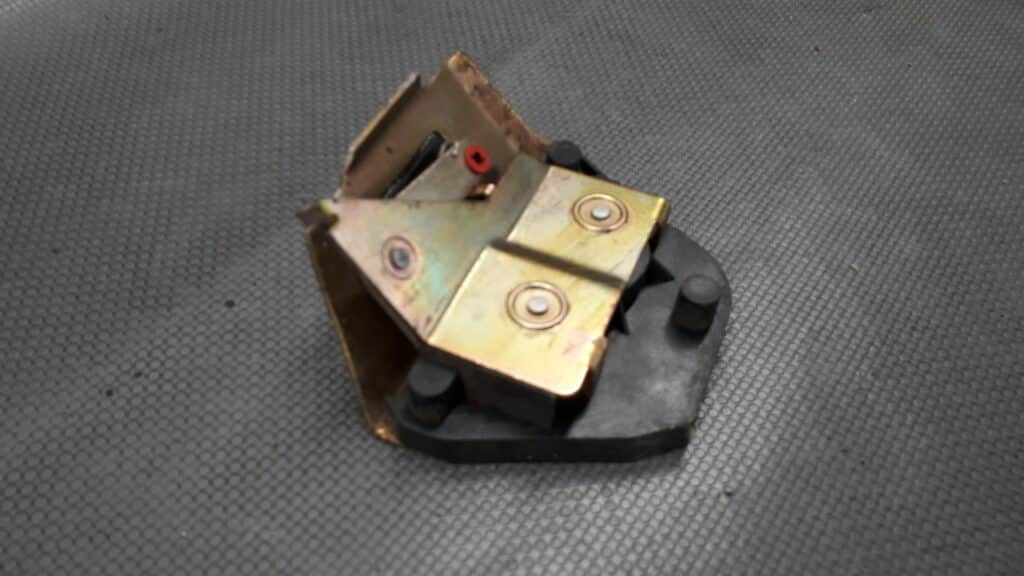 Zamek drzwi prawy tył Citroen C8 04r