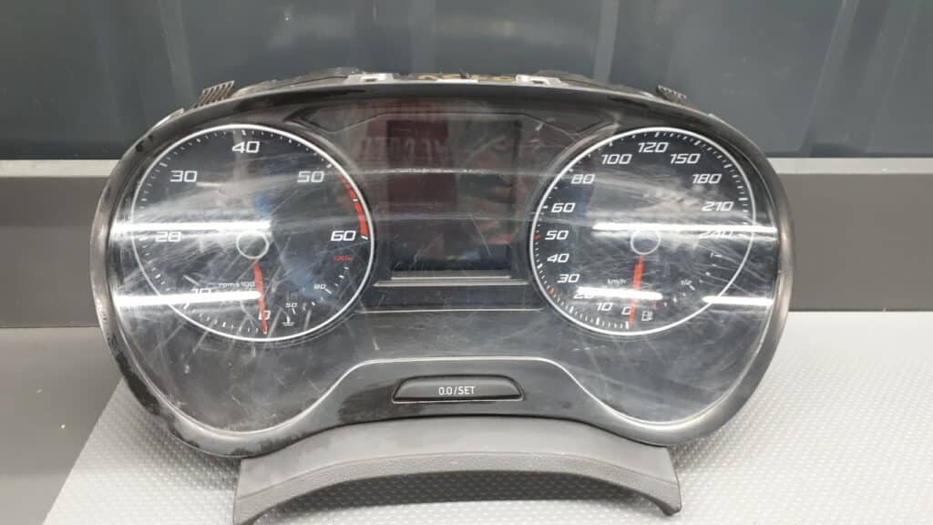 6P0920741A licznik zegary Seat Ibiza 1.4 TDI 15r