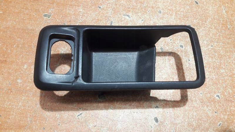 3M51-226A36-AEW obudowa klamki prawa FOCUS MK2