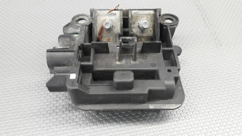 A2055451400 Skrzynka prądowa MERCEDES W205