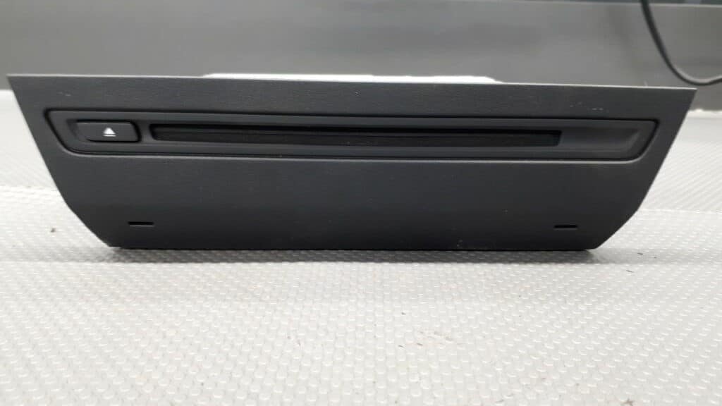 BHP3-669G0B Radio CD Czytnik Mazda 3