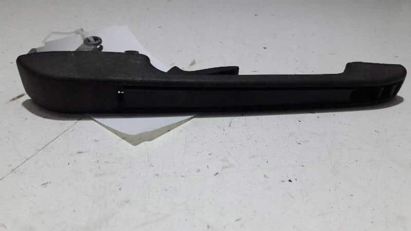 831839205 KLAMKA PRAWY TYL AUDI 80 B1 CZARNA