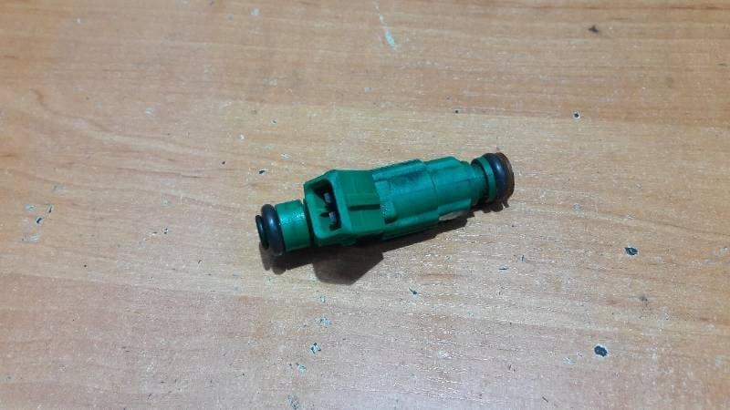 0280155770 WTRYSKIWACZ FIAT STILO 2.4