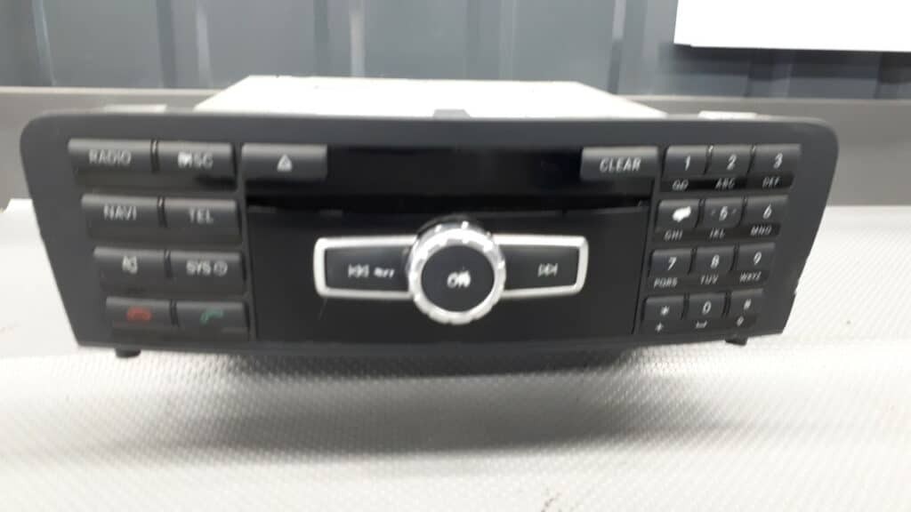 A2469000807 Radio CD Mercedes B W246