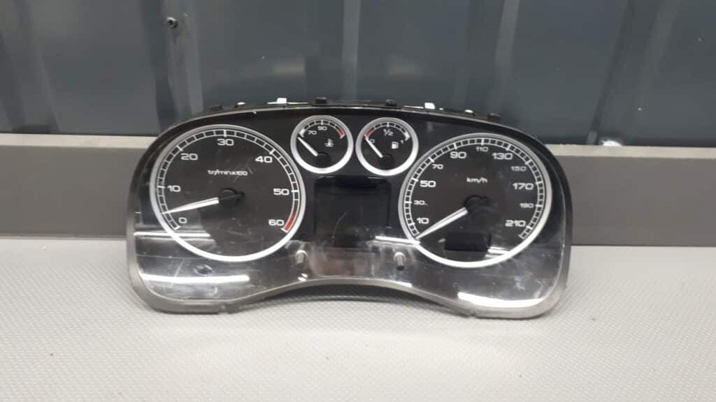 P9647538480 Licznik Peugeot 307 SW 1,6 HDI 03-08r