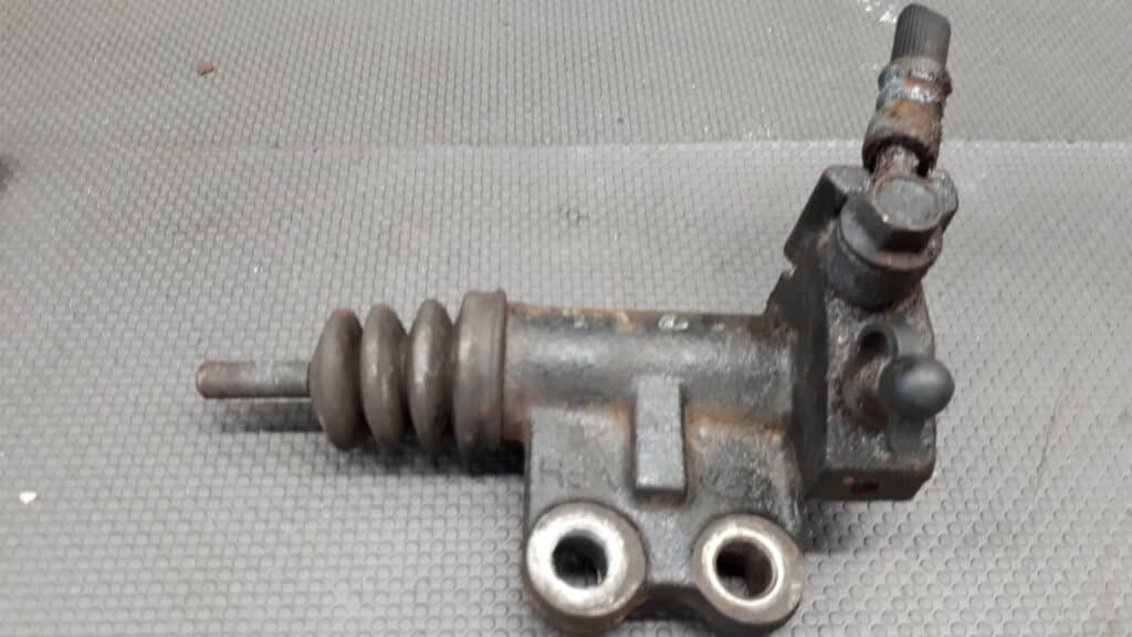 pompa sprzęgła Hyundai Terracan 3.5i 24V
