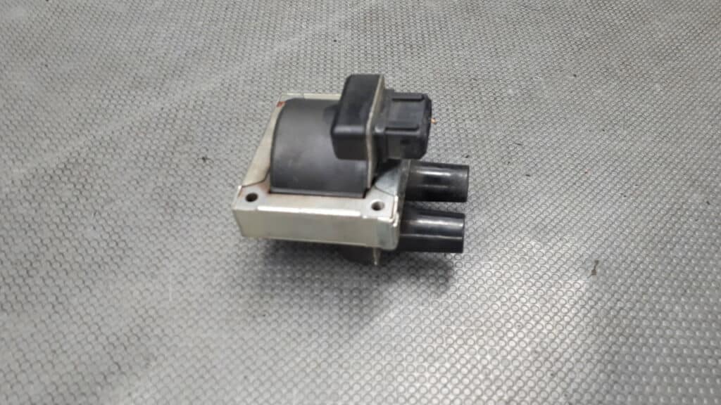7700850999 cewka zapłonowa Renault Laguna I 2.0 8v