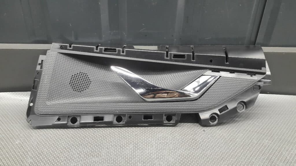654839248 klamka drzwi prawy tyl SKODA SCALA