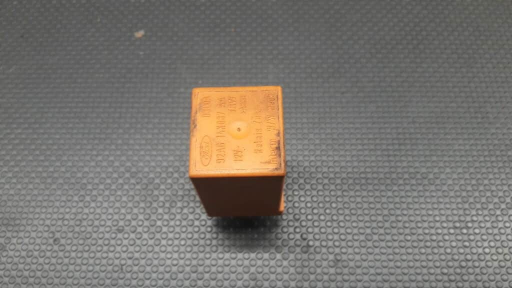92AG14K087AA Przekaźnik TRANSIT MK6 00-05r