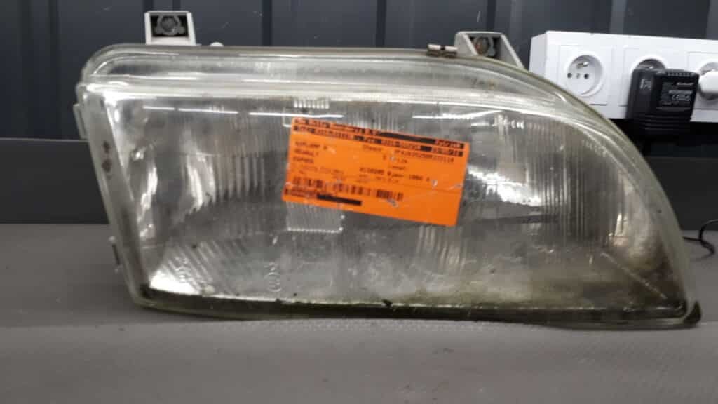 reflektor prawy Renault Espace II Valeo 94r
