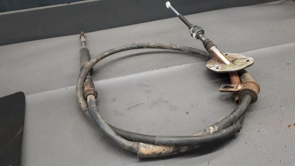 linka ręcznego hamulca Hyundai Terracan