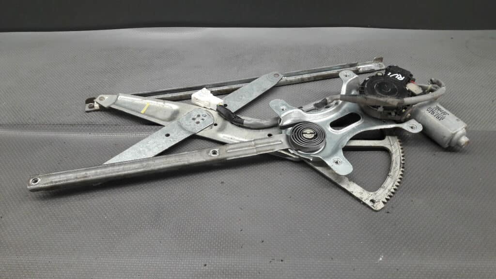 mechanizm szyby prawy przod Lexus GS300 II