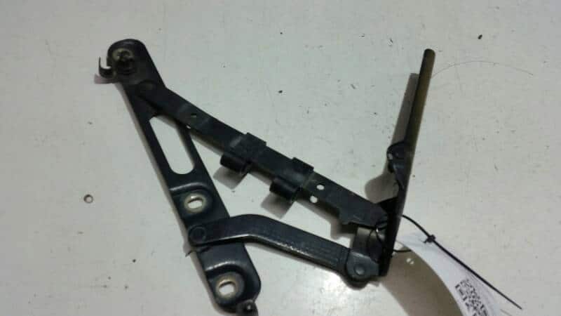 ZAWIAS KLAPY BAGAZNIKA LEWY BMW E36 CABRIO G