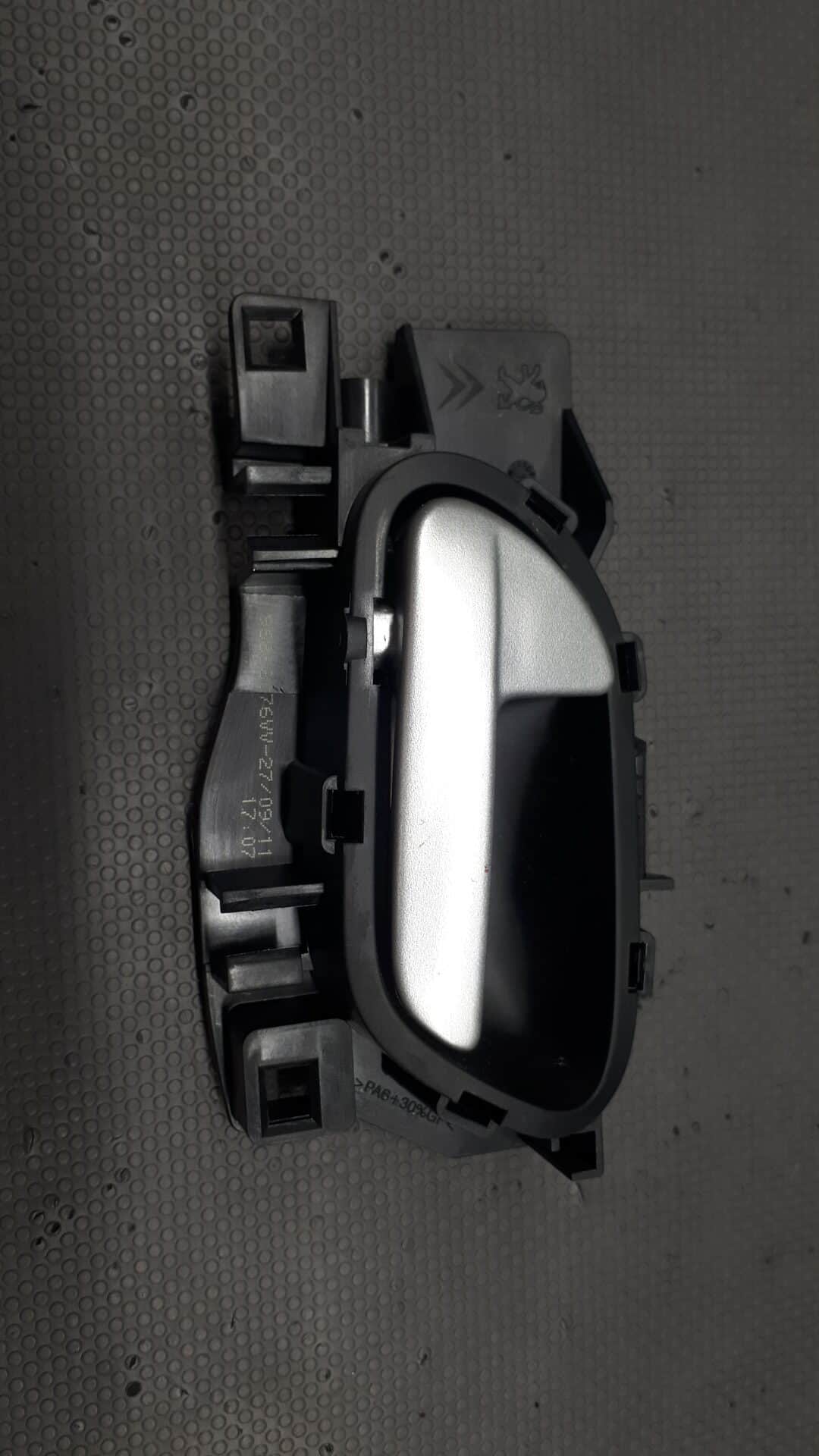 96863076VV klamka drzwi lewy przod CITROEN BERLINGO II 08r-