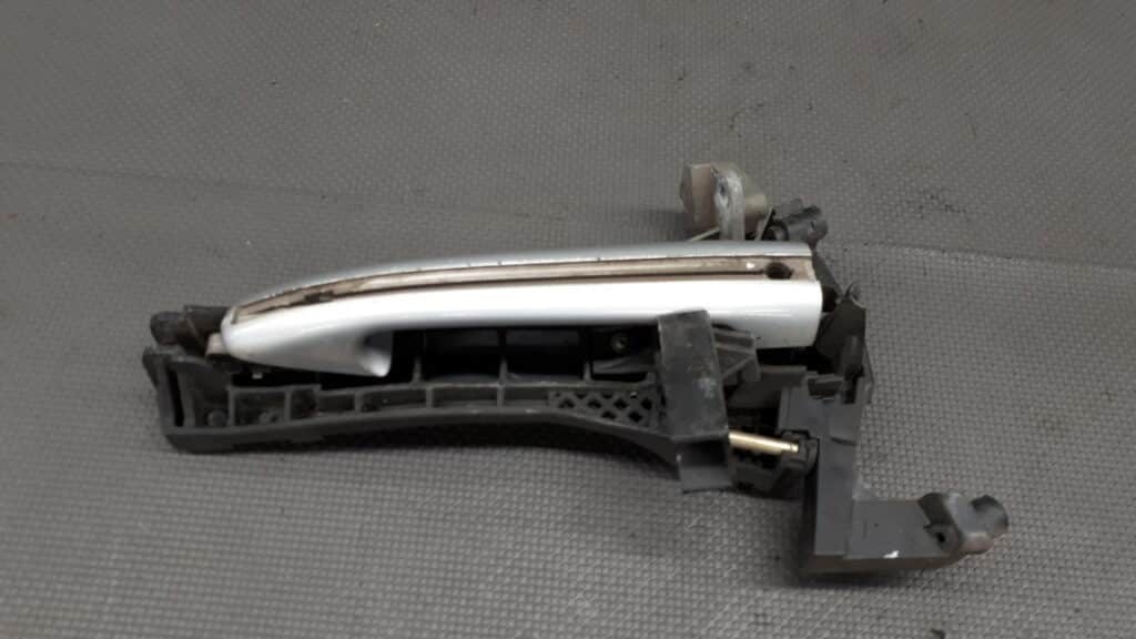 klamka drzwi lewy tył Mercedes W168