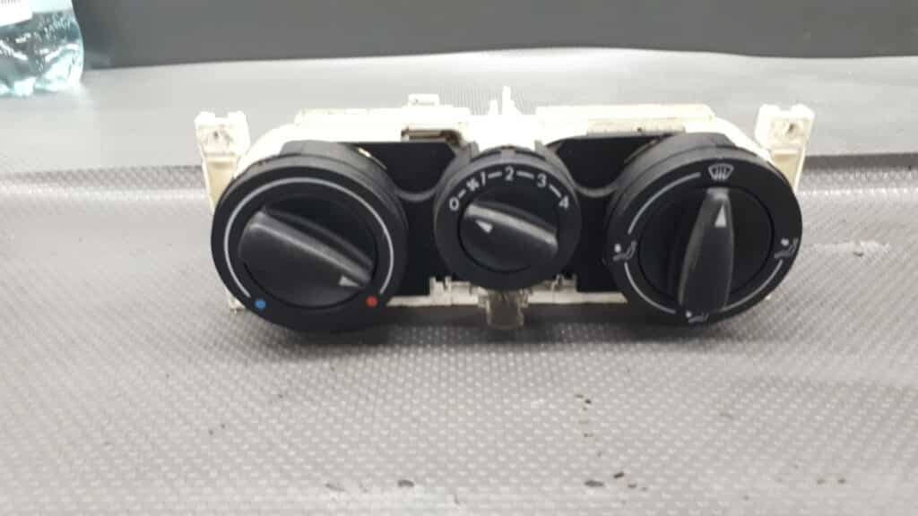6K0819045D PANEL NAWIEWU SEAT IBIZA 2001r G