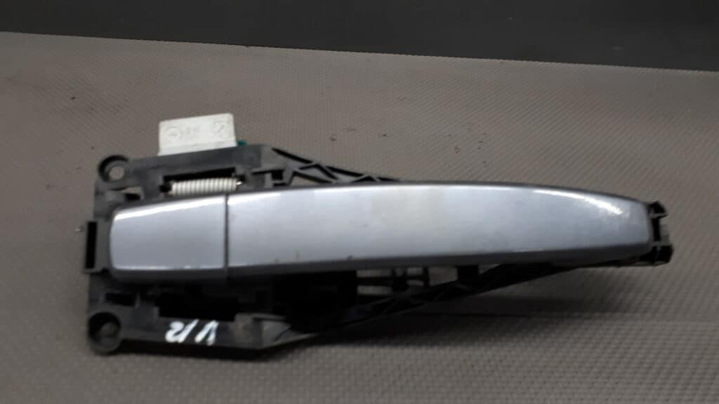 klamka drzwi prawy przód Opel Astra H