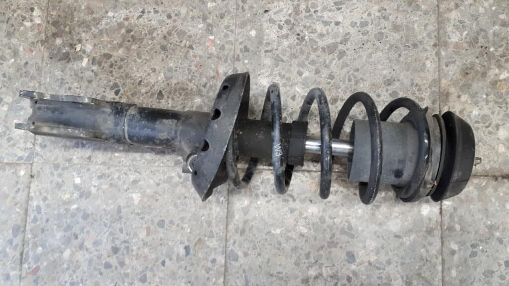 90576823 Amortyzator lewy przód OPEL ASTRA G 1.6
