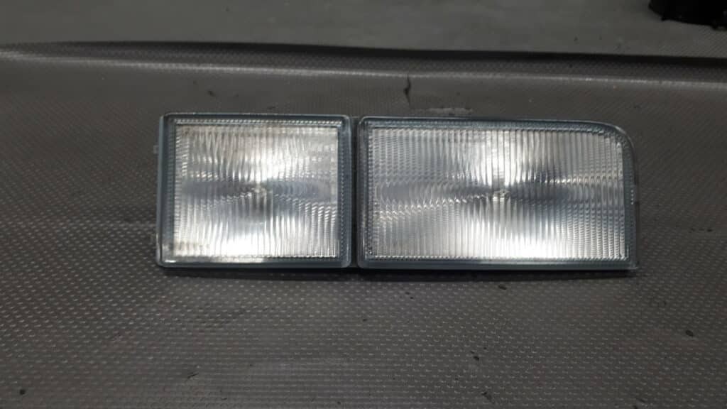 3A0941777 zaslepka zderzaka dluga lewa VW B4